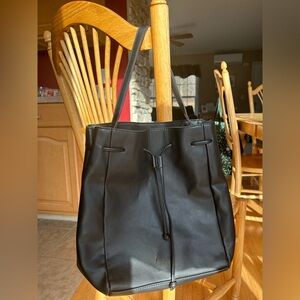 Thirty-One Crossbody Bucket Bag